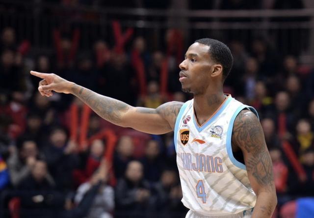 包含托特纳姆赛后调整名单，志在法国杯名次提升，质疑声仍在，阵容厚度经受考验的词条